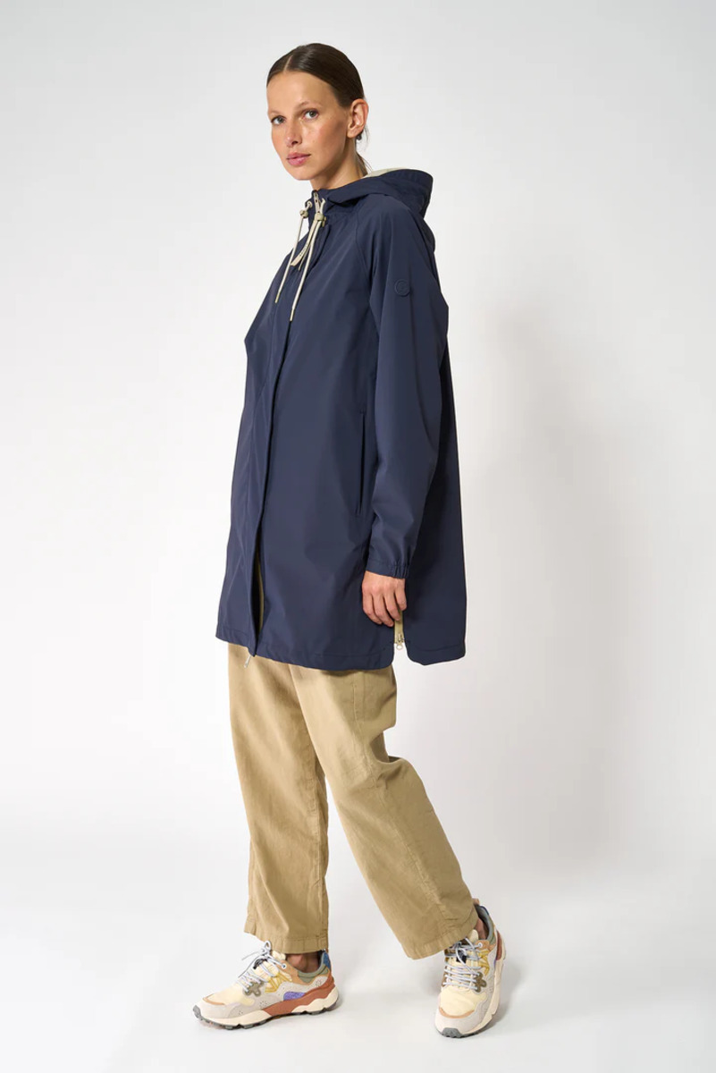 CHUBASQUERO IMPERMEABLE NÉBOA COLOR AZUL MARINO 1